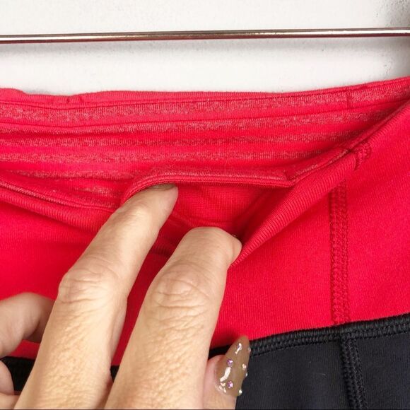 LULULEMON | Gather & Crow Tights Crop Yoga Pants Gray & Red Women’s Size 2 - Picture 8 of 14